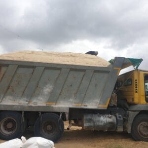 River sand -Play Sand is a specially graded, washed sand that has been screened. It is ideal for children's play sand boxes, molding and building. Play Sand can also be used in landscaping projects